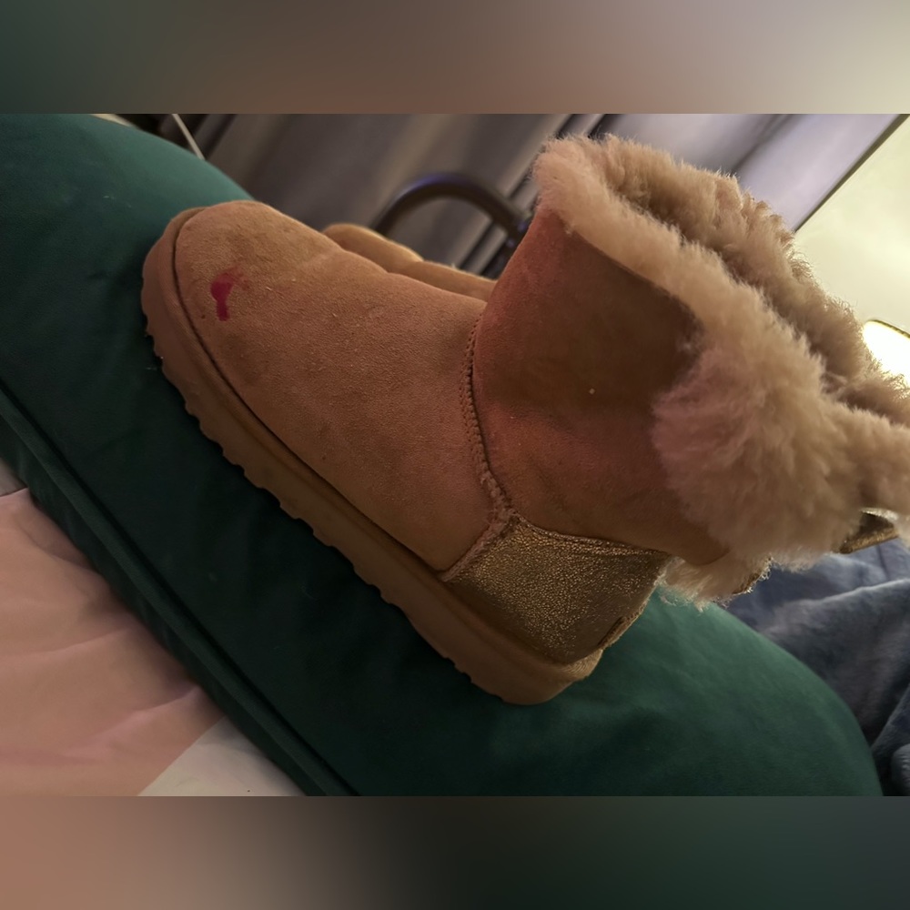 Ugg Boots - image 3
